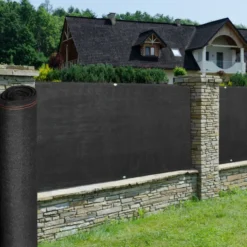 Brise vue 1,5m x 10m noir occultant 220g m²