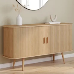 Buffet en bois 140 cm effet lattes avec 2 portes coulissantes