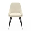 Chaises confortables en velours beige avec accoudoirs