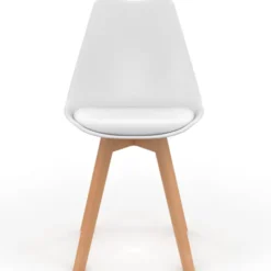 Chaises scandinaves mix color blanc, gris clair et patchworks