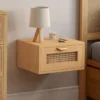 de 2 tables de chevet murables 1 tiroir étagère suspendue cannage et bois