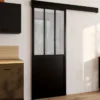 Kit porte coulissante verrière 83 cm en verre trempé givré, métal avec rail et fixations