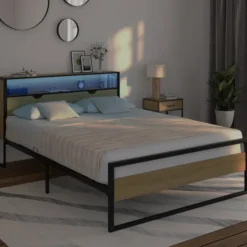Lit double LED intégrés dans la tête de lit et sommier 140x190 cm effet bois et métal noir style industriel