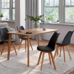 Lot de 4 chaises scandinaves noires