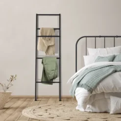 Porte-serviettes échelle pour salle de bain en métal noir