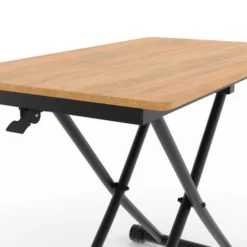 Table basse relevable en table à manger industrielle