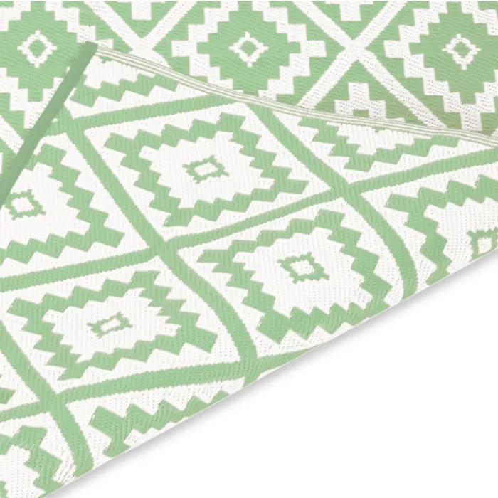 Tapis vert sauge pour terrasse et extérieur